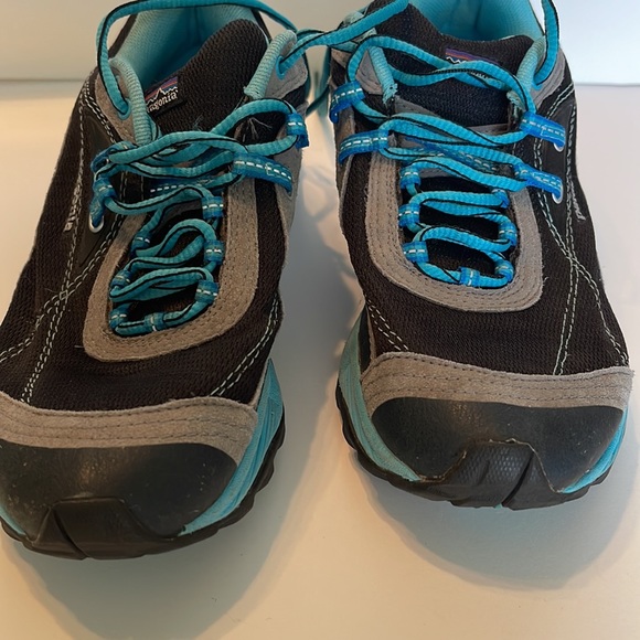 Patagonia women shoe lace up size 7.5 black blue used - Picture 10 of 10